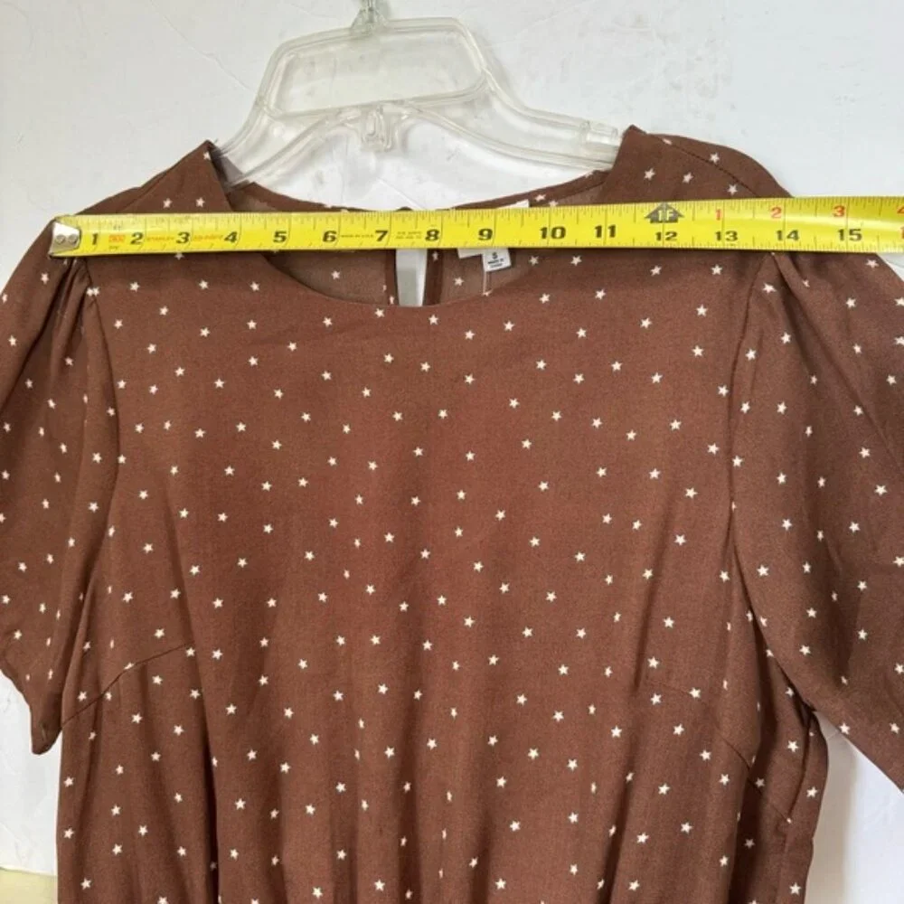 Le Lis Star Print Smocked Dress Lightweight Crew Fitted Stretch Ruffle Hem Top S - Picture 13 of 16